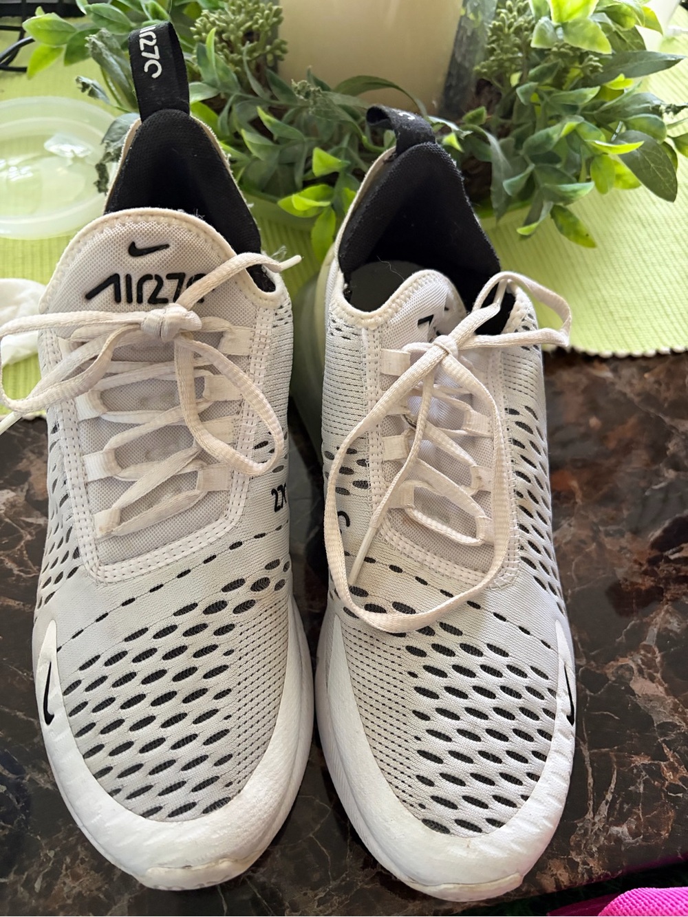 Nike Air Max 270 AH6789-100 White Phantom Women’s Size 8 Excellent Condition